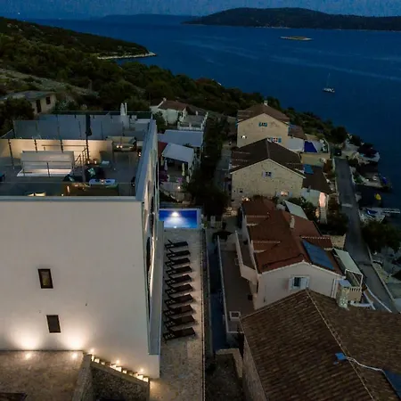 Luxury 3 Floors Seaside Only 25 Min From Split Airport! No.4 Apartment *