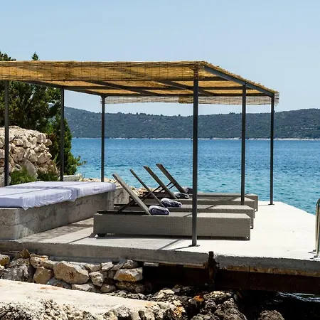 Luxury 3 Floors Seaside Only 25 Min From Split Airport! No.4 Apartment Vinišće