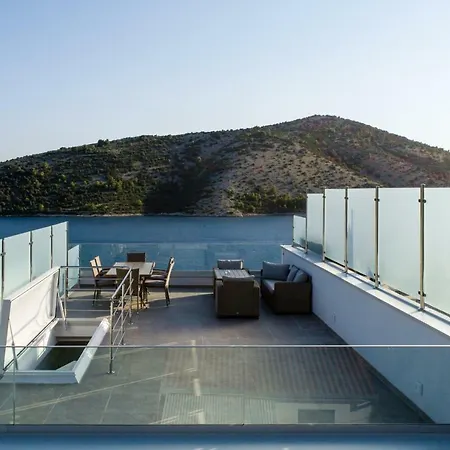 Luxury 3 Floors Seaside Only 25 Min From Split Airport! No.4