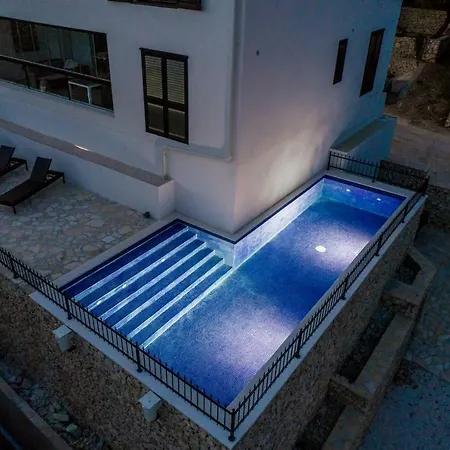 Apartment Luxury 3 Floors Seaside Only 25 Min From Split Airport! No.4 Vinišće